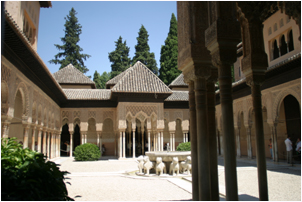 courtyard of the alhambra