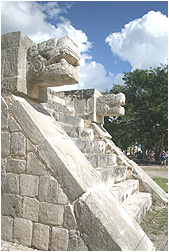 two feathered serpents on the platform of the eagles