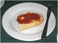 we got fresh papaya jam on crusty bread every morning at el meson del marques